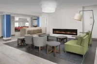 Holiday Inn Express & Suites Puyallup (Tacoma Area) Hotels in Puyallup
