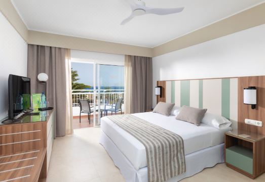 리우 파라이소 란사로테 리조트