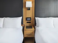 Club Quarters Hotel, World Trade Center コロンバス・パーク周辺のホテル