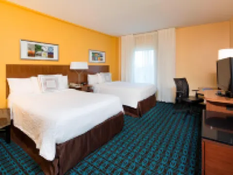 Fairfield Inn & Suites Newark Liberty International Airport Hotels in Newark