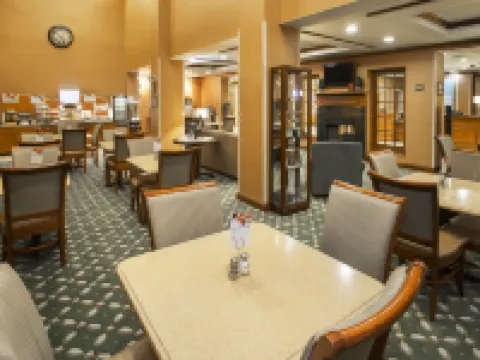 Holiday Inn Express & Suites CULPEPER by IHG Hotels in Culpeper