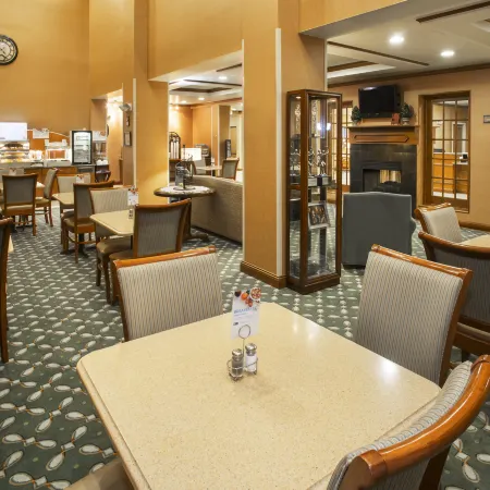 Holiday Inn Express & Suites CULPEPER by IHG