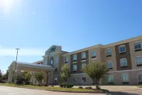 Holiday Inn Express & Suites Mansfield