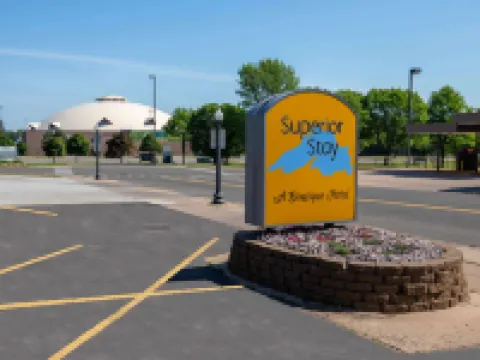 Superior Stay Hotel Hotels in Marquette