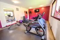 Athena Hotel Kampala - salle de sport