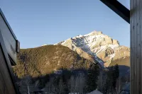 Peaks Hotel and Suites - Romantic