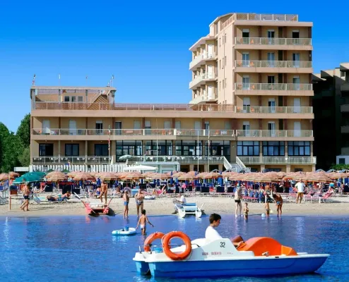 Hotel Astoria