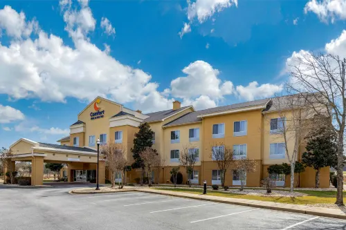 Comfort Inn & Suites Hotels in Lugoff