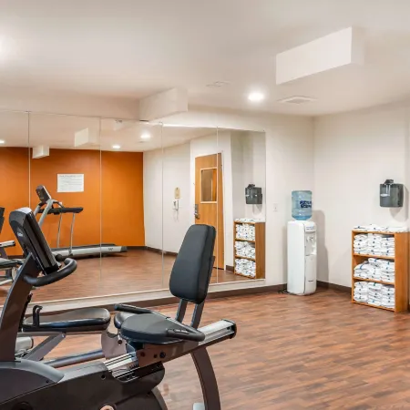 MainStay Suites Dubuque at Hwy 20