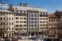 Flemings Hotel Wien-Stadthalle Hotels near Denkmal Max Reinhardt