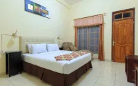 Hotel Elvin Hotel dekat Bukit Hiliwuku