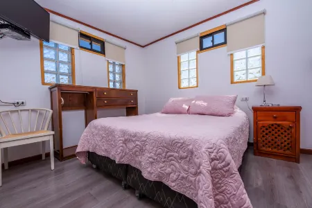 Hotel Parina Atacama Отели рядом с достопримечательностью «Caracoles 419d, San Pedro de Atacama»