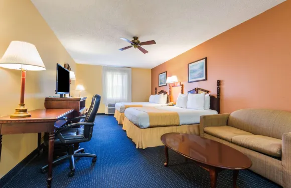 特洛伊温德姆戴斯酒店