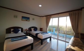 Sea Mountain Khanom Hotel