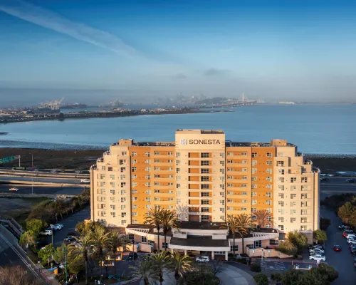 Sonesta Emeryville San Francisco Bay Bridge Hotels near Speakeasy Brewery
