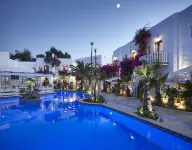 Polikandia Hotel - parking