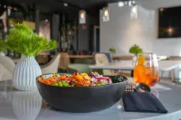 Flightgate Munich Airport Hotel, a member of Radisson Individuals - breakfast