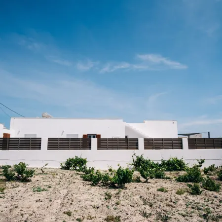 Mesanto Luxury Suites Отели рядом с достопримечательностью «Порт Санторини»