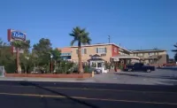 Travel Inn and Suites Hotel a Apple Valley