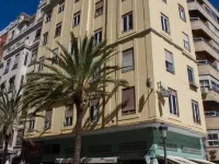 Russafa Youth Hostel โรงแรมใกล้Convento de Santo Domingo