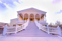 Chateau Suites Hotels in Audubon