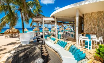 Van der Valk Plaza Beach & Dive Resort Bonaire