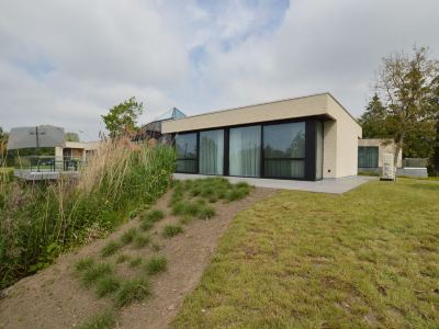 Lovely Holiday Home 'Walleken' with a Pond