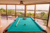 Holiday Inn Cairo Maadi Hotels in Cairo