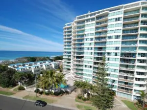 Chateau Royale Beach Resort Maroochydore Sunshine Coast