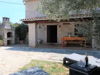 Lara Hotels in Barban