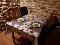 The Alpaca B&B Hotels in Dournazac