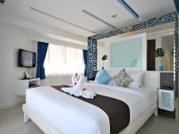 Hinn Namm Hotel Hotels near Pone Kingpeth Park