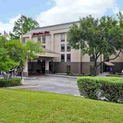 Hampton Inn Austin-North at IH-35 and Hwy 183 Hotel Exterior