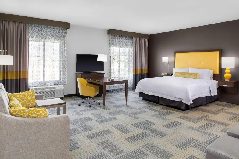 Hampton Inn & Suites Los Angeles/Hollywood
