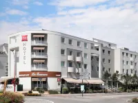 Ibis Strasbourg Aéroport Le Zénith Hôtels à : Lingolsheim