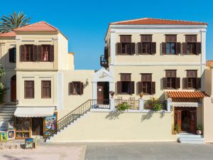 Nikos Takis Fashion Boutique Hotel