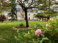 Hôtel le Haut des Lys Отели в г. Сэнк-Марс-ла-Пиль