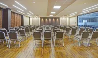 Treebo Premium la Orchid, Big Temple Hotels in Thanjavur