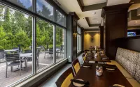 Crowne Plaza SHENANDOAH - WOODLANDS AREA by IHG - Breakfast