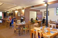 Larnach Lodge & Stable Stay - breakfast