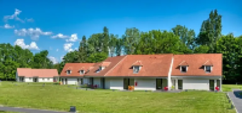 Alba Hôtel Lac d'Orient Hotels in 