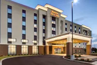 Hampton Inn & Suites Syracuse-North (Airport Area) Hotels in Salina