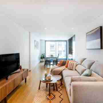 Camões Downtown with Parking Rooms