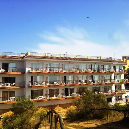 Apartamentos AR Muntanya Mar