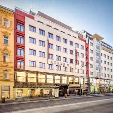Grandior Hotel Prague Отели рядом с достопримечательностью «Карлин»