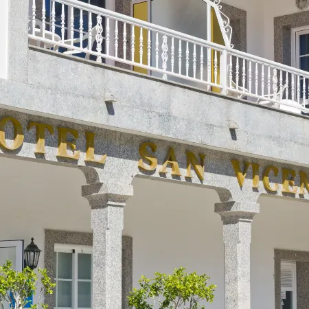Duerming San Vicente Hotel