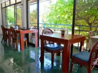 Blue Corals Beach Resort فنادق في دانبانتايان