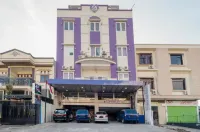 Erin Int Hotel Hotels in Manggala