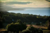 Lake Lodge - Homestays