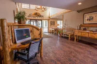 Comfort Inn & Suites Summerset - Black Hills Area